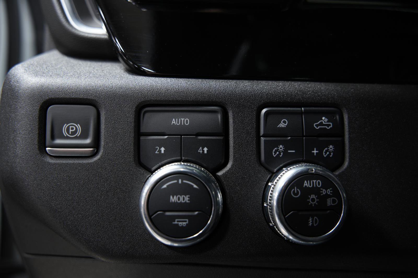 Used 2025 GMC Sierra 1500 SLT image 27