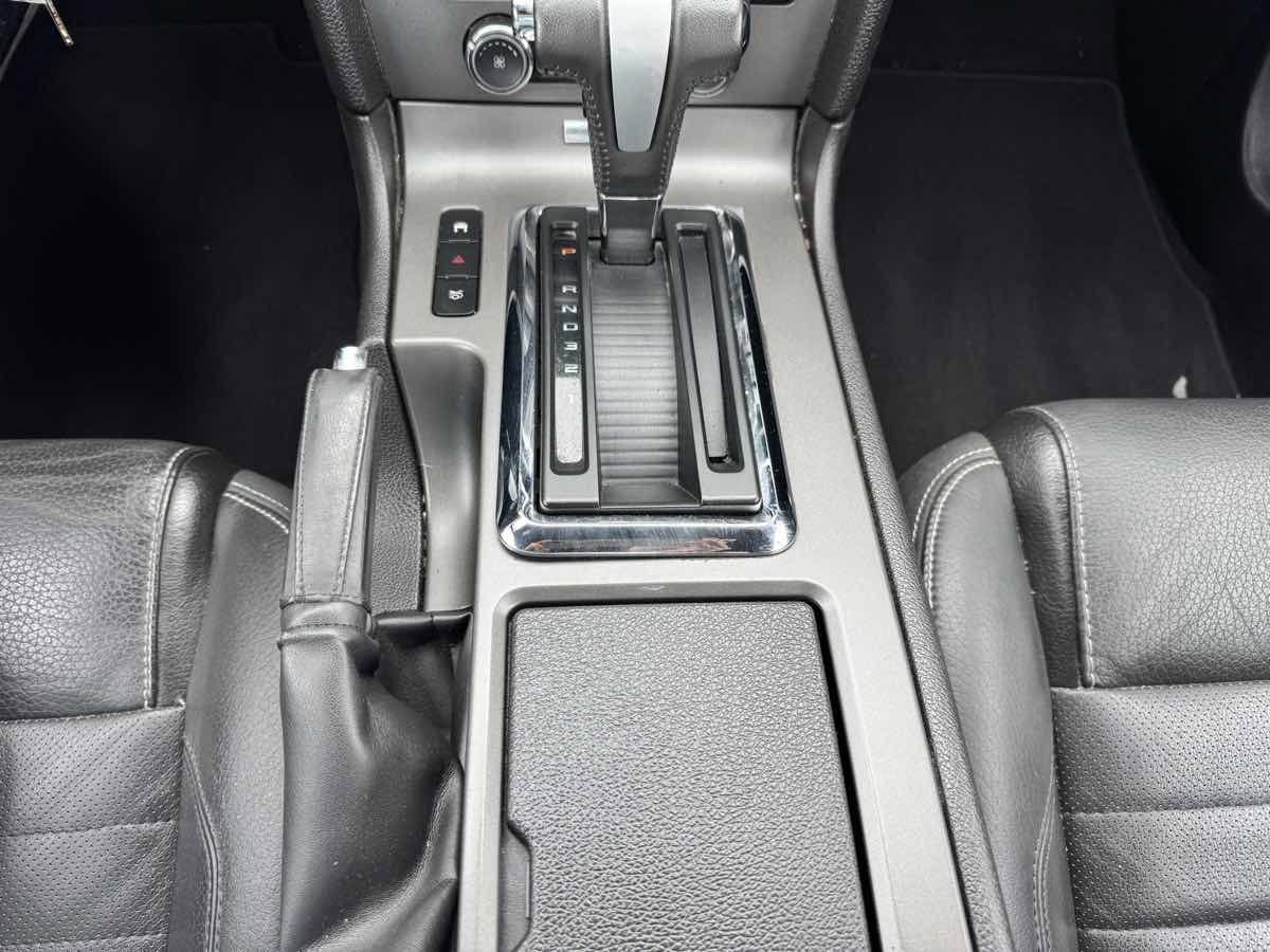 Used 2010 Ford Mustang Premium RWD image 44