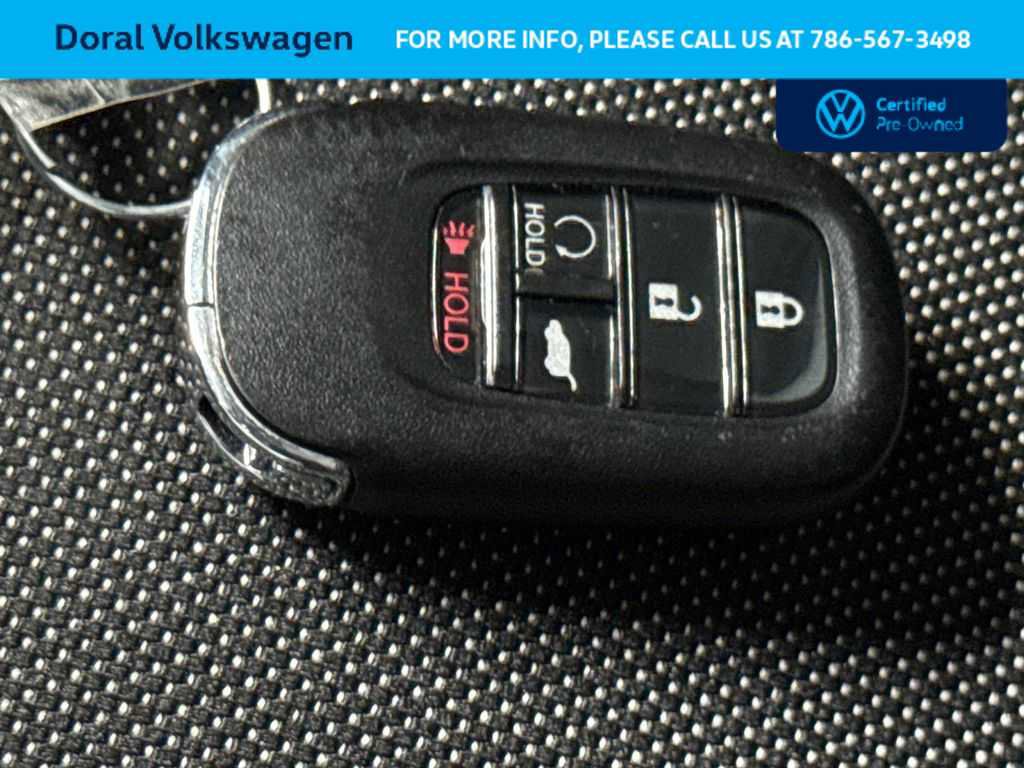 Used 2025 Honda CR-V EX image 28