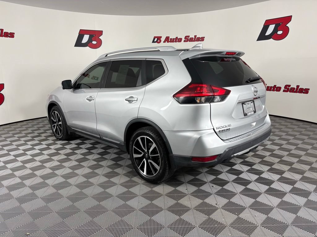 Used 2017 Nissan Rogue SL w/ SL Premium Package FWD image 5