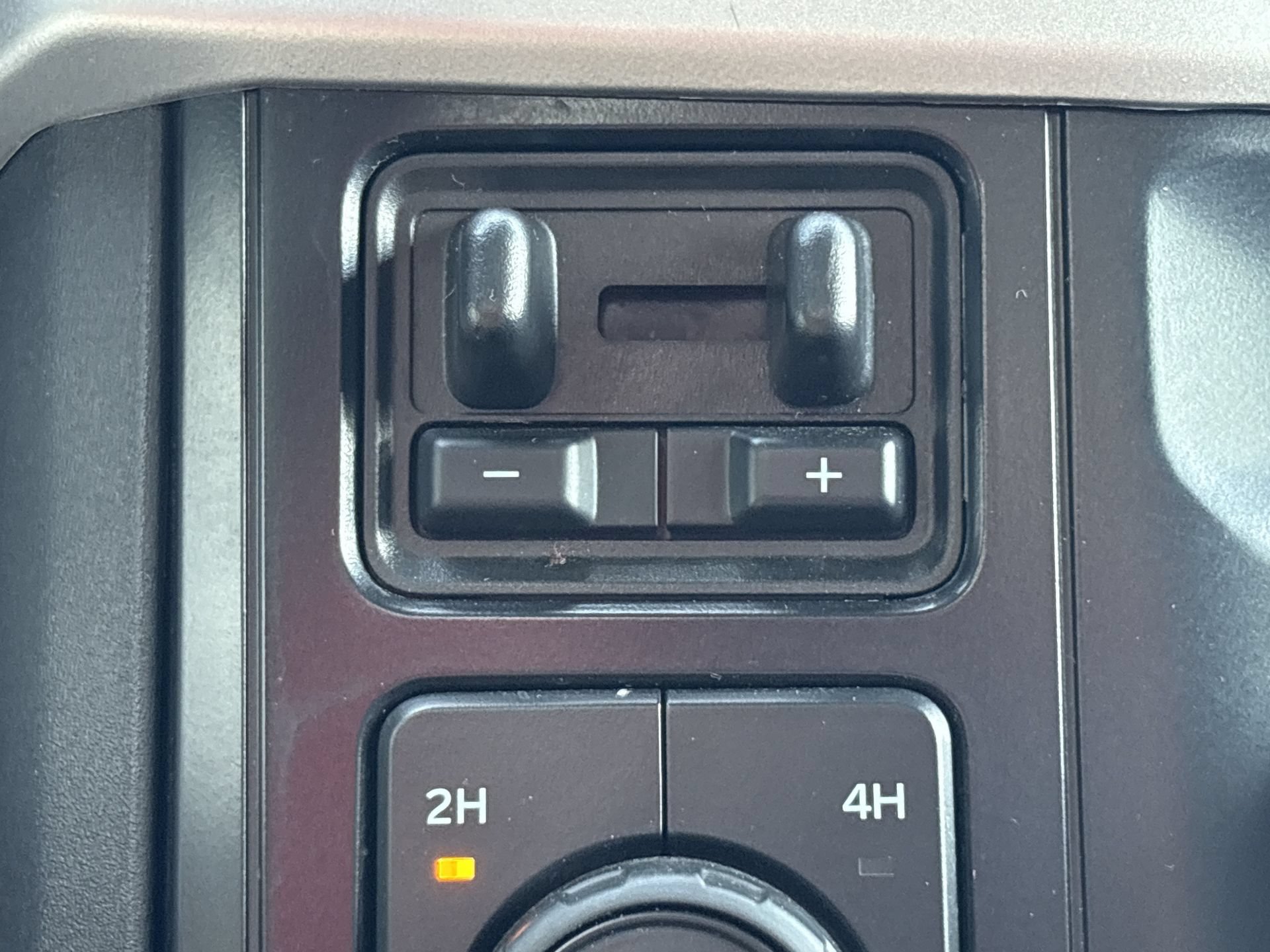 Used 2026 Ford F250 XLT AWD/4WD image 9