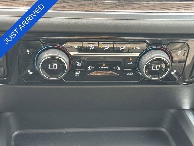 Used 2025 Chevrolet Silverado 2500 LT w/ Convenience Package AWD/4WD image 19