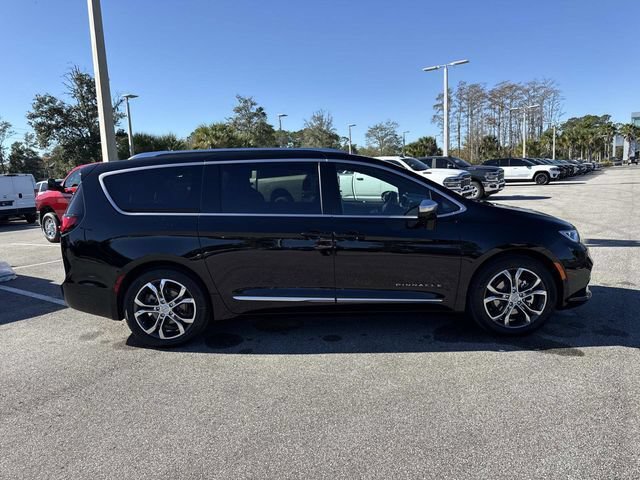 New 2026 Chrysler Pacifica Pinnacle FWD image 2