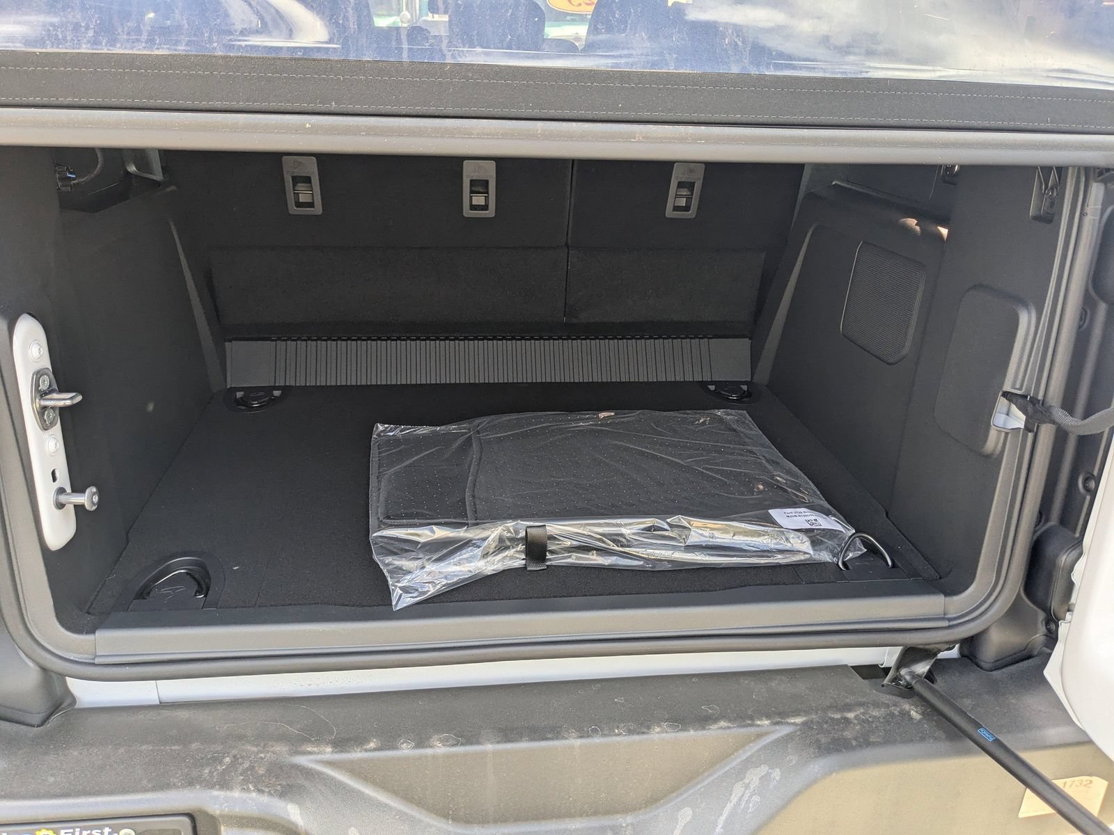 New 2025 Ford Bronco Outer Banks w/ Sasquatch Package AWD/4WD image 13