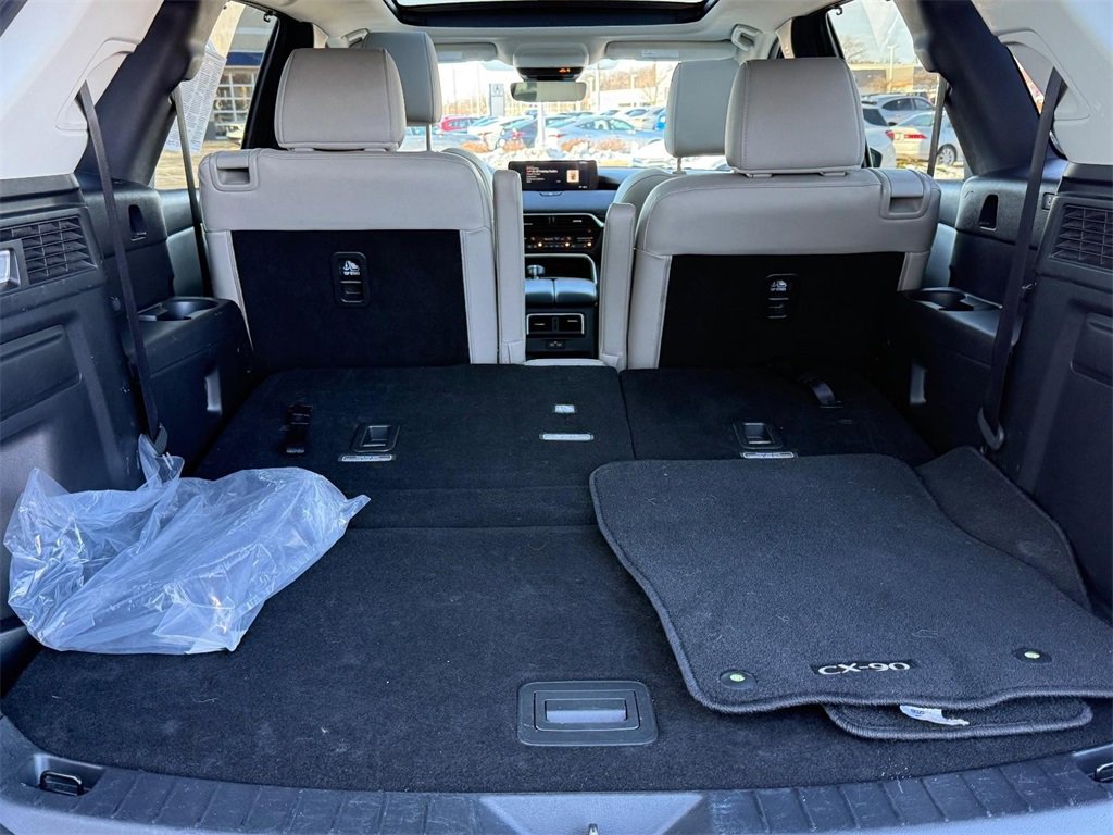 Used 2024 MAZDA CX-90 3.3 Turbo w/ Premium Package image 5