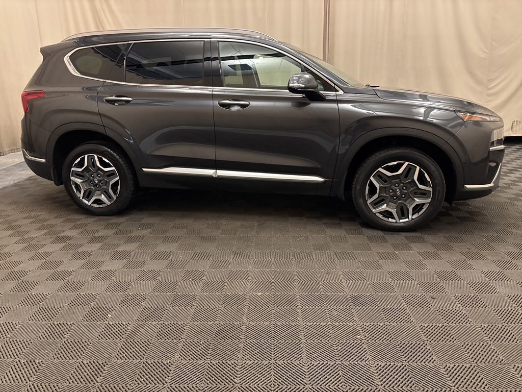 Certified 2022 Hyundai Santa Fe Limited image 4