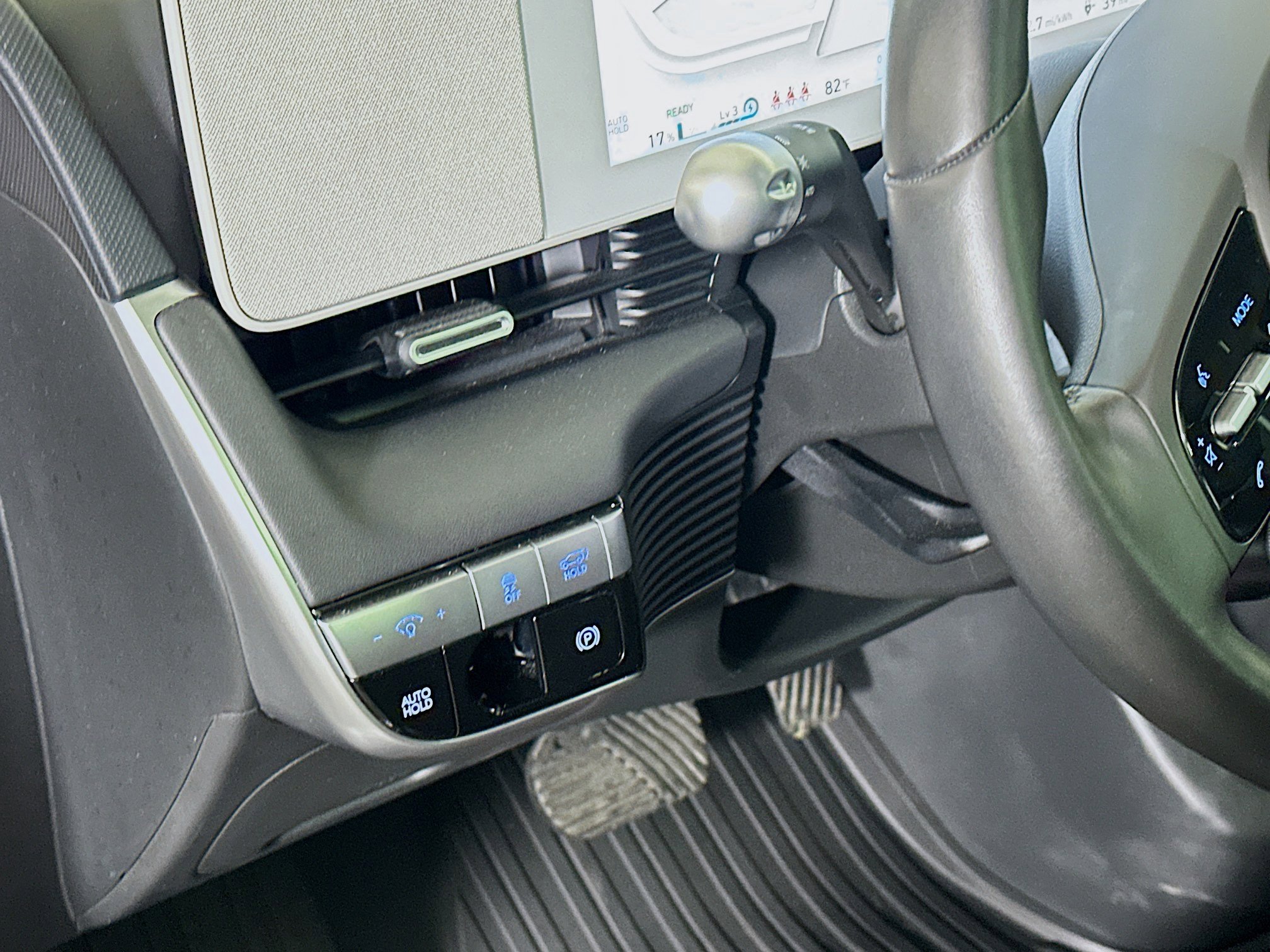 Used 2024 Hyundai Ioniq 5 Limited RWD image 17