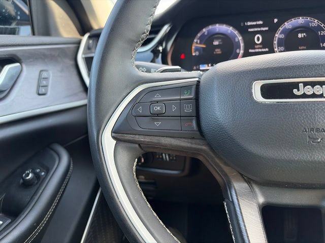 Used 2023 Jeep Grand Cherokee L Limited w/ Rear Seat Video Group I AWD/4WD image 11