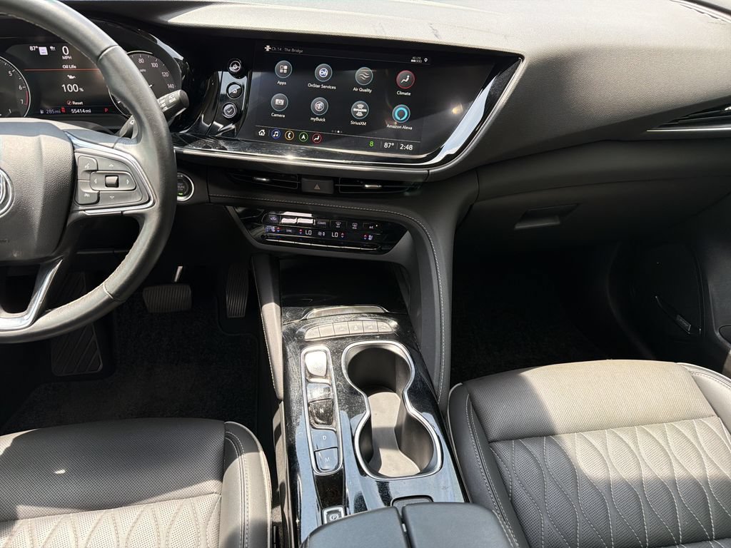 Certified 2022 Buick Envision Avenir w/ Technology Package II FWD image 20