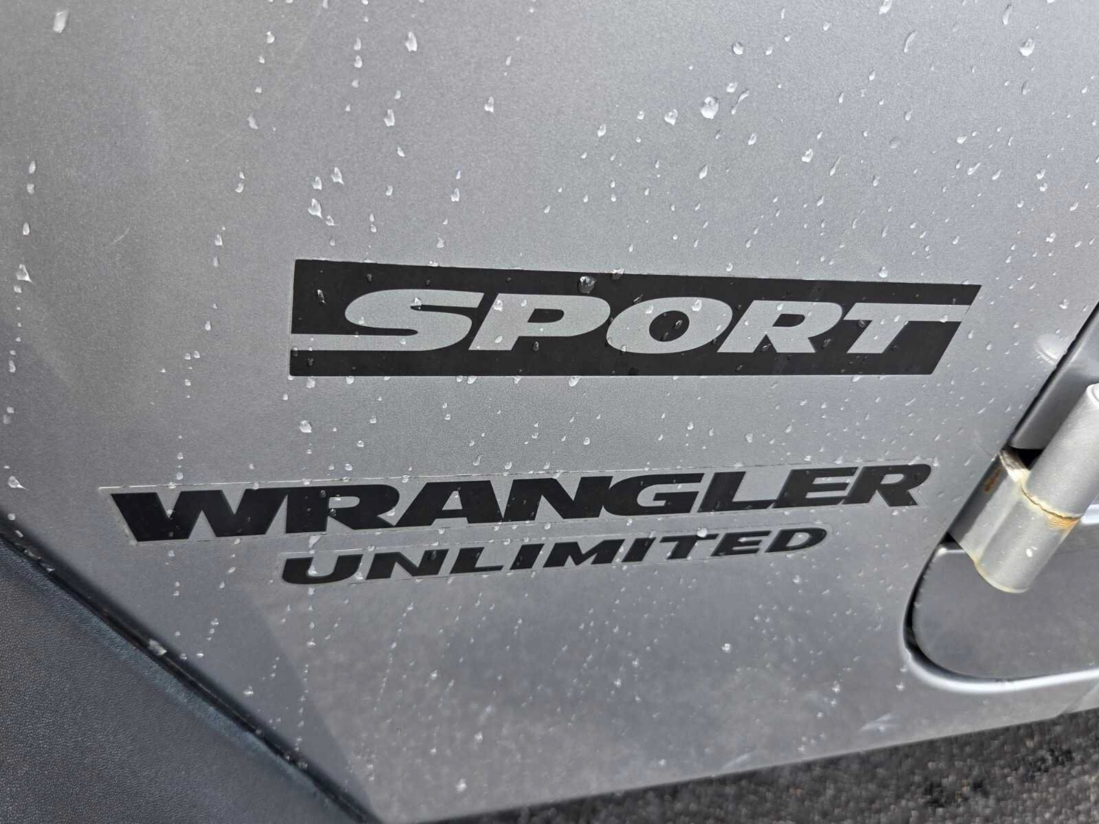 Used 2016 Jeep Wrangler Unlimited Sport w/ Quick Order Package 24S AWD/4WD image 18