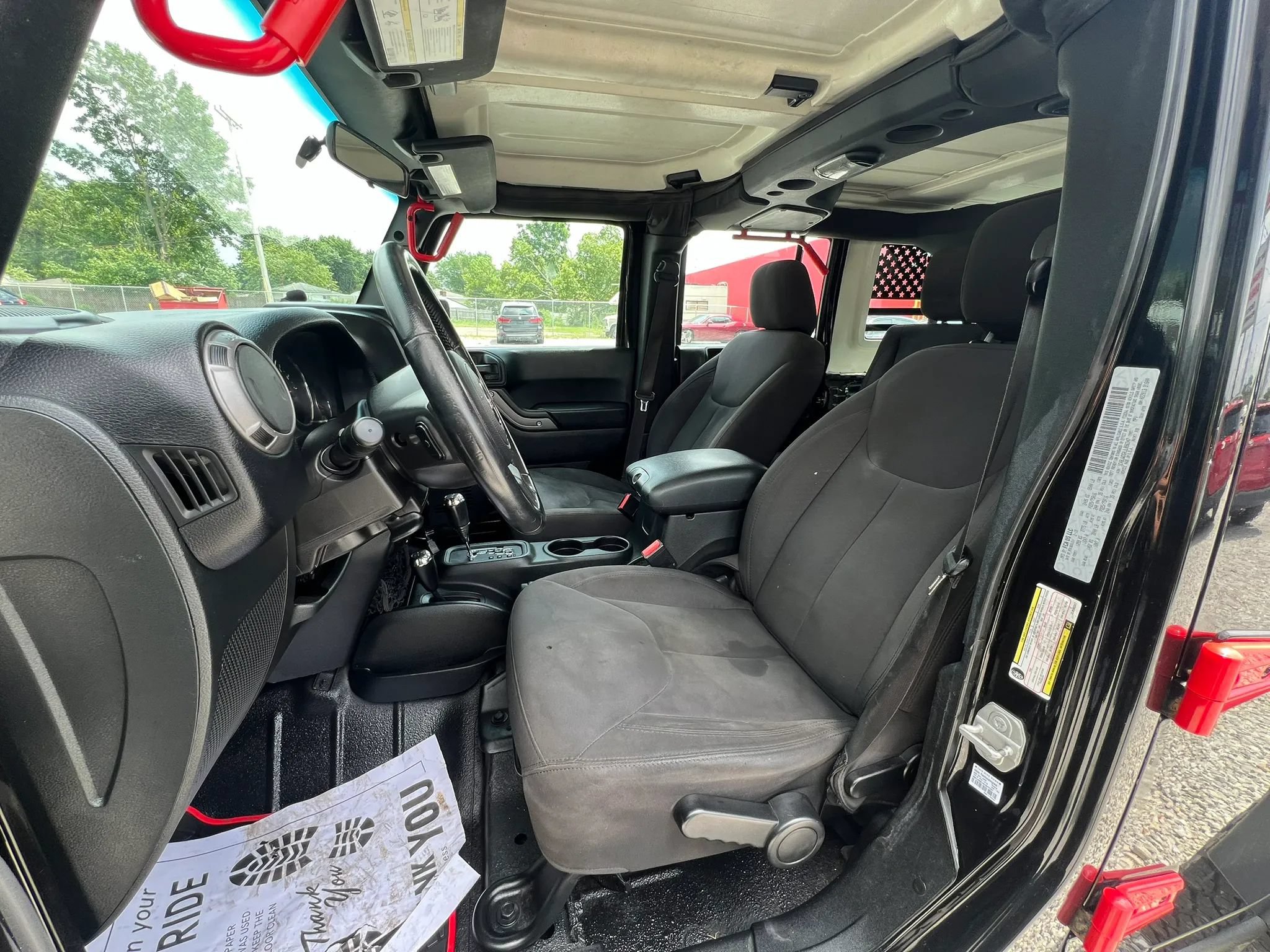 Used 2018 Jeep Wrangler Unlimited Sport w/ Connectivity Group AWD/4WD image 9