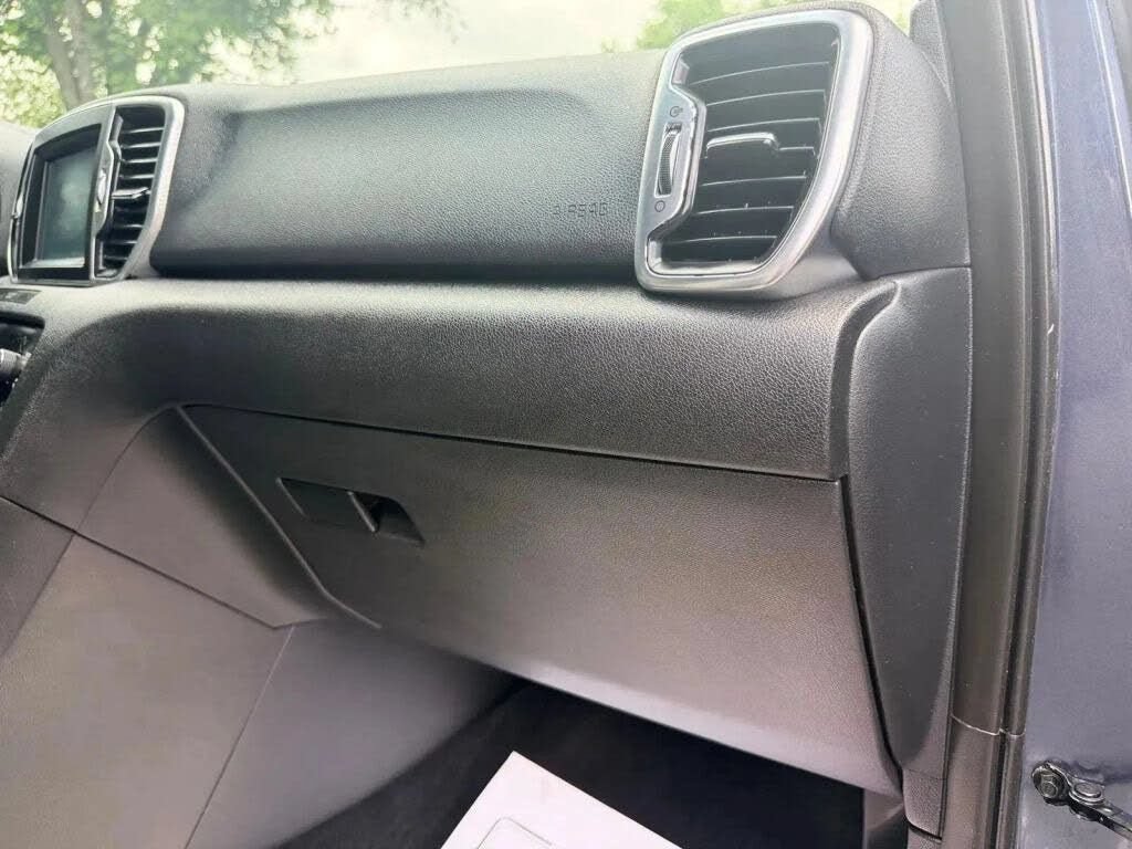 Used 2019 Kia Sportage EX w/ EX Sport Appearance Package FWD image 32
