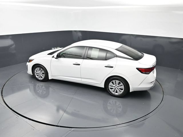 Used 2025 Nissan Sentra S w/ Lighting Package FWD image 21