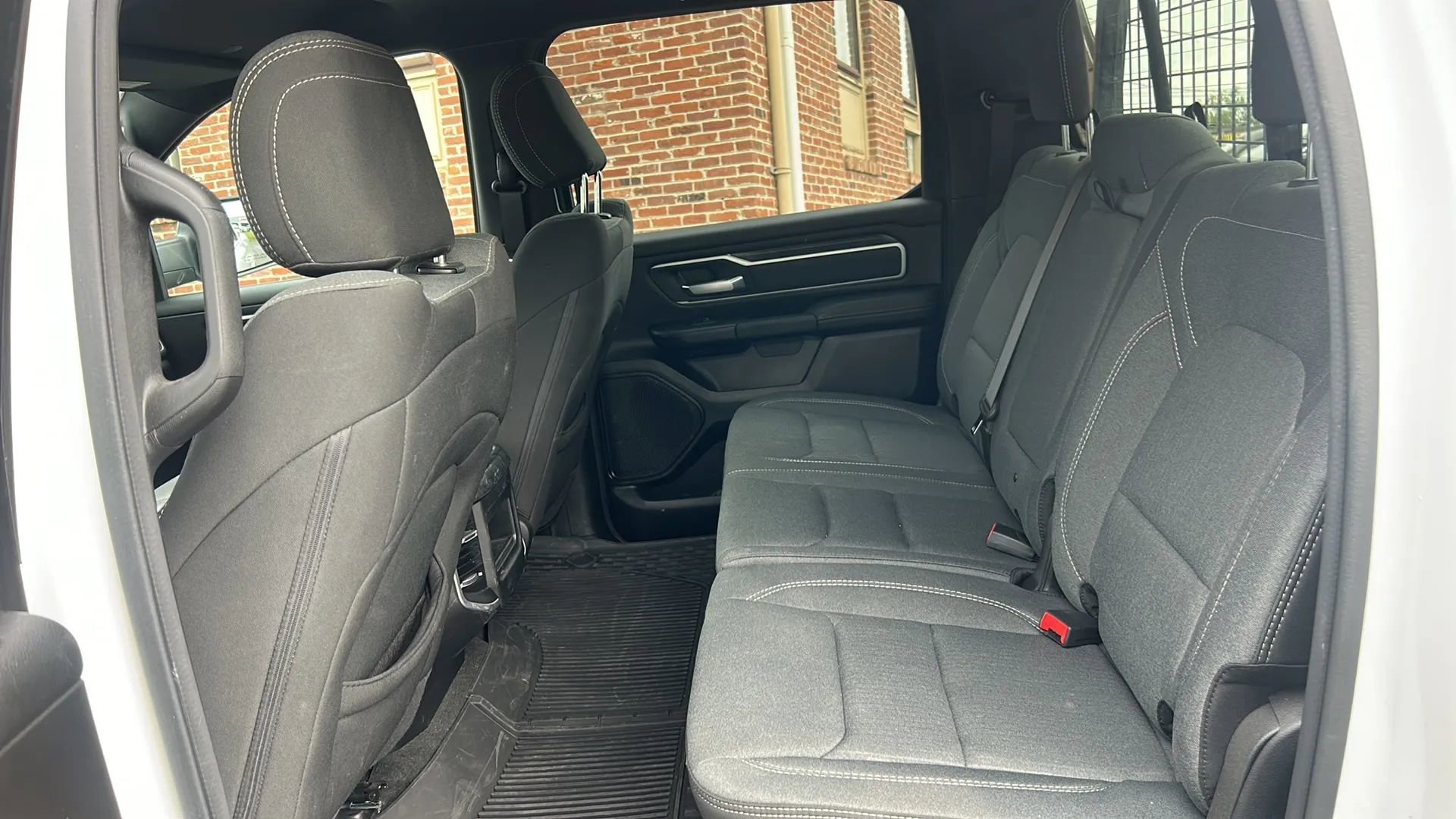 Used 2022 RAM 1500 Big Horn image 30