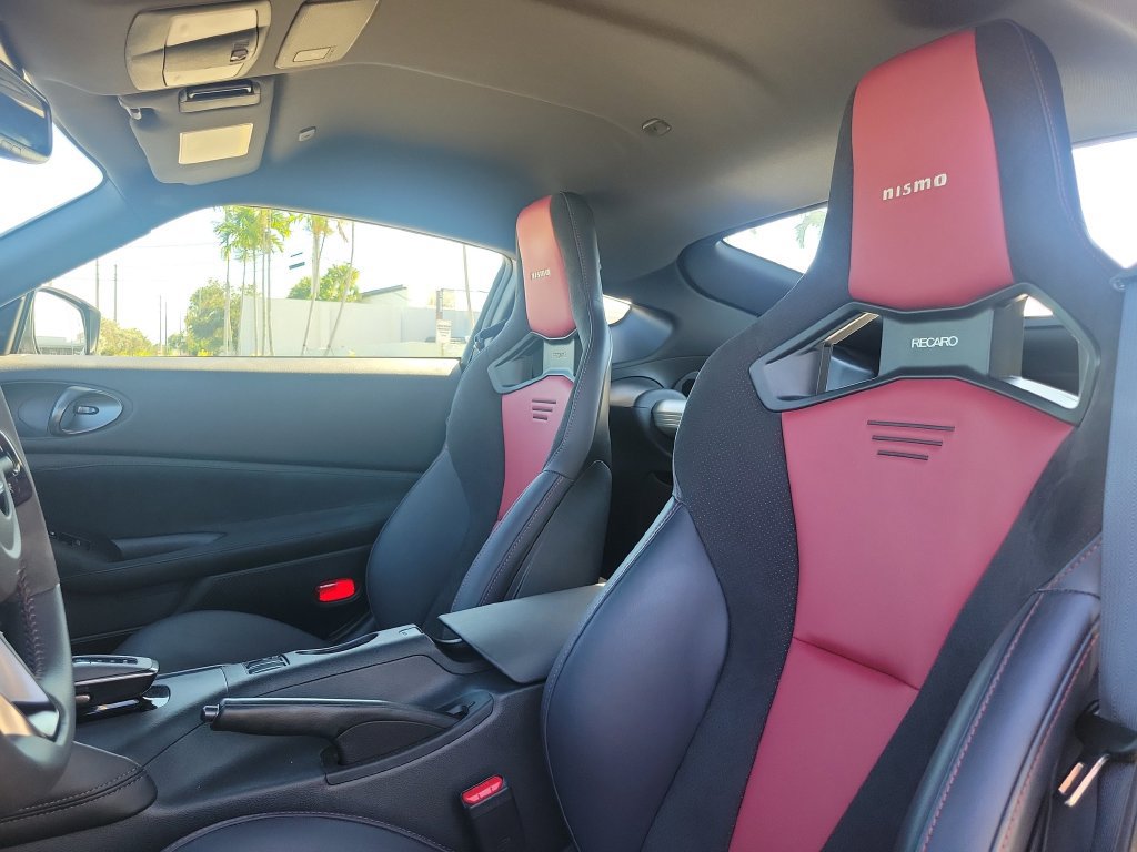 Certified 2024 Nissan Z Performance w/ Floor Mat Package RWD image 20