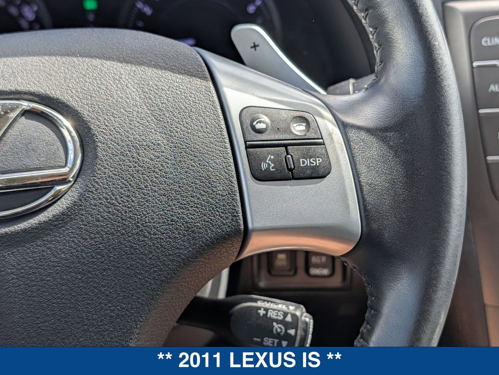 Used 2011 Lexus IS 250C w/ Luxury Pkg image 21