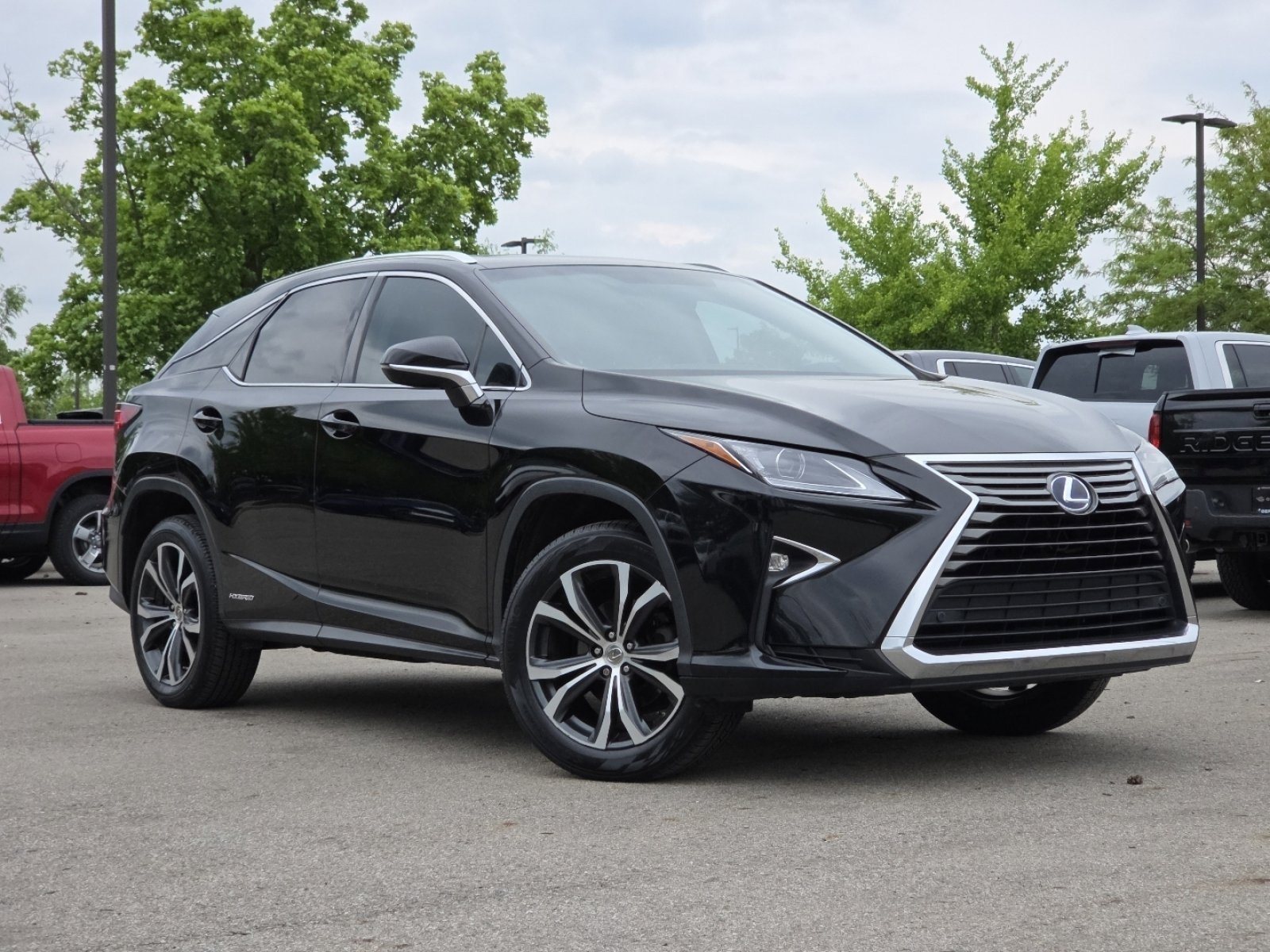Used 2016 Lexus RX 450h AWD w/ Accessory Package video 2