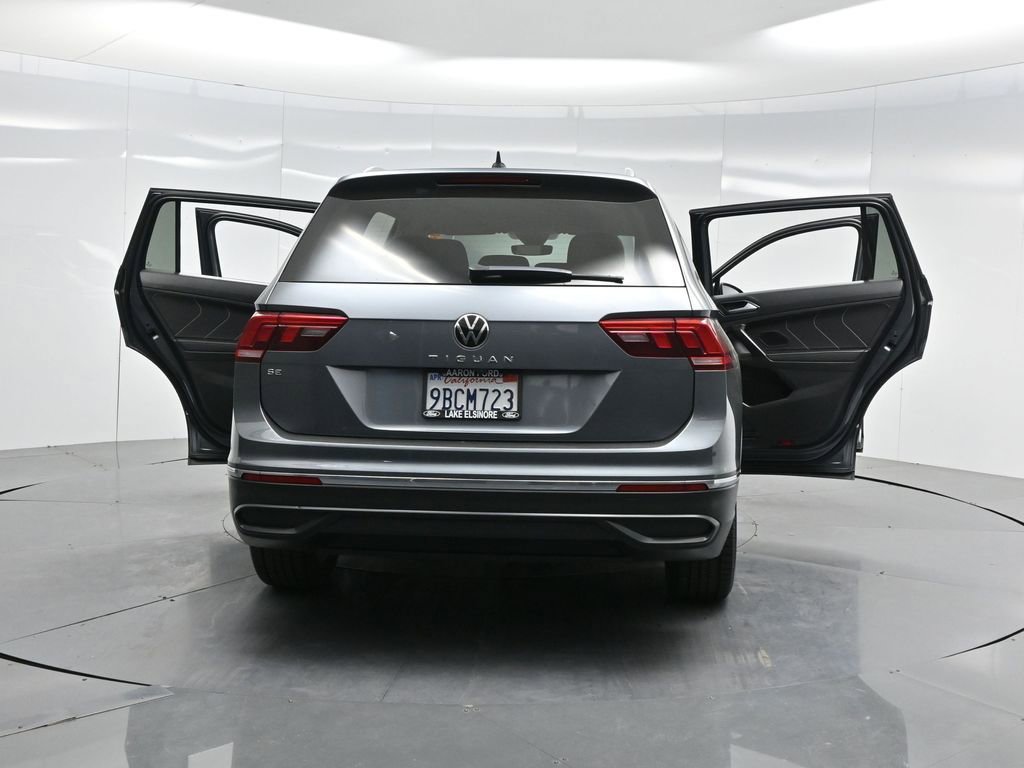 Used 2022 Volkswagen Tiguan SE image 51