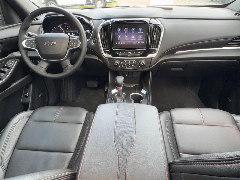 Used 2023 Chevrolet Traverse RS image 12
