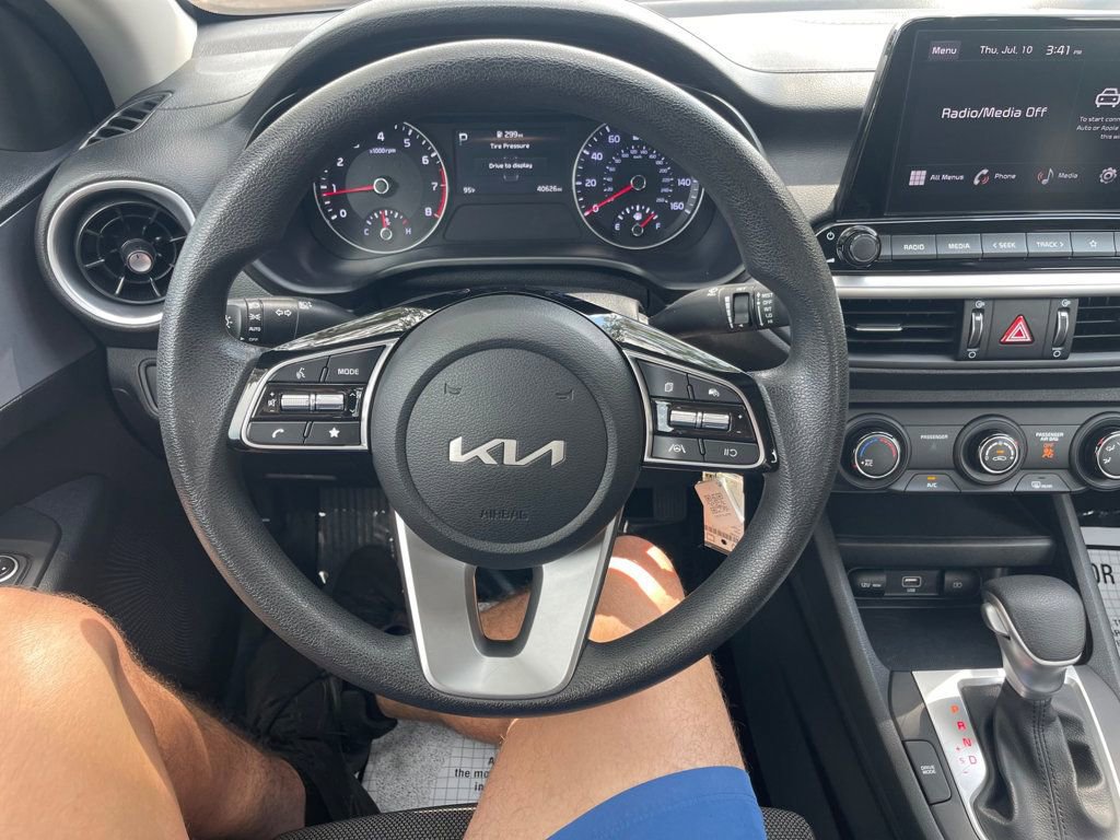 Used 2024 Kia Forte LXS image 13