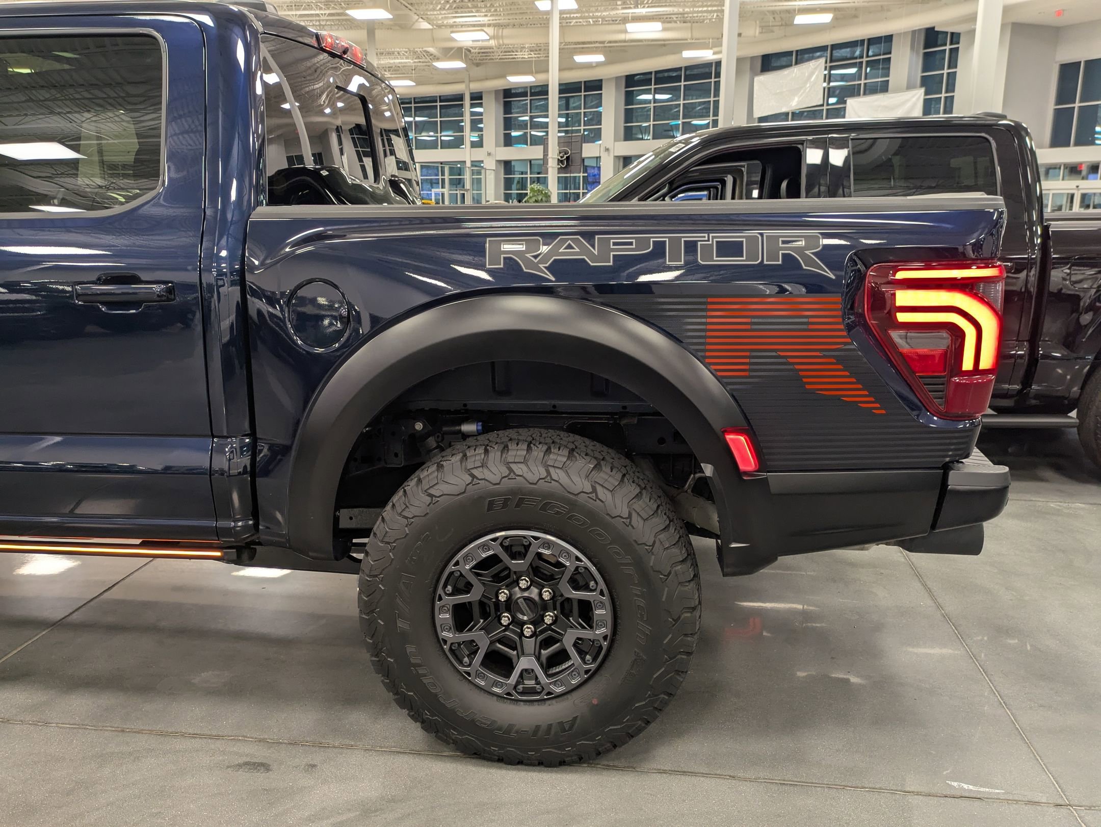 Certified 2025 Ford F150 Raptor w/ Equipment Group 803A Raptor R image 39