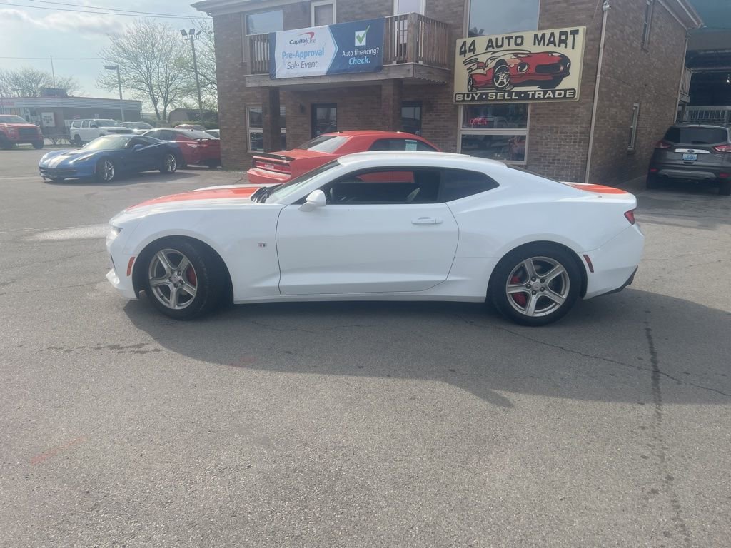 Used 2018 Chevrolet Camaro LS RWD image 4