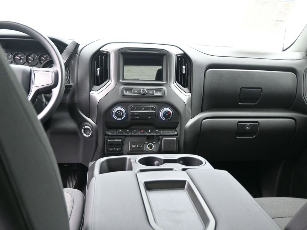 Used 2026 Chevrolet Silverado 1500 Custom image 15