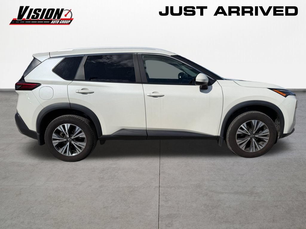 Certified 2023 Nissan Rogue SV w/ SV Premium B Package AWD/4WD image 4