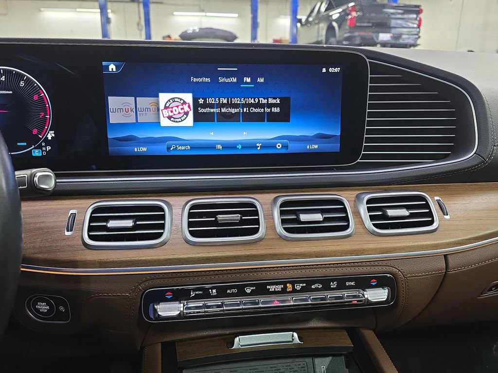 Used 2025 Mercedes-Benz GLE 450 4MATIC image 21