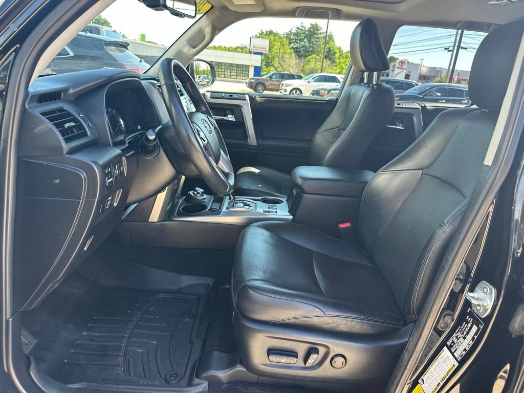 Used 2020 Toyota 4Runner Limited AWD/4WD image 12