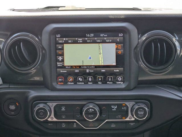 Used 2021 Jeep Wrangler Unlimited Sport AWD/4WD image 18