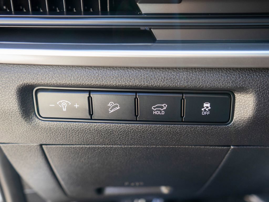 Certified 2023 Kia Telluride EX w/ EX Captain's Chair Package FWD image 20