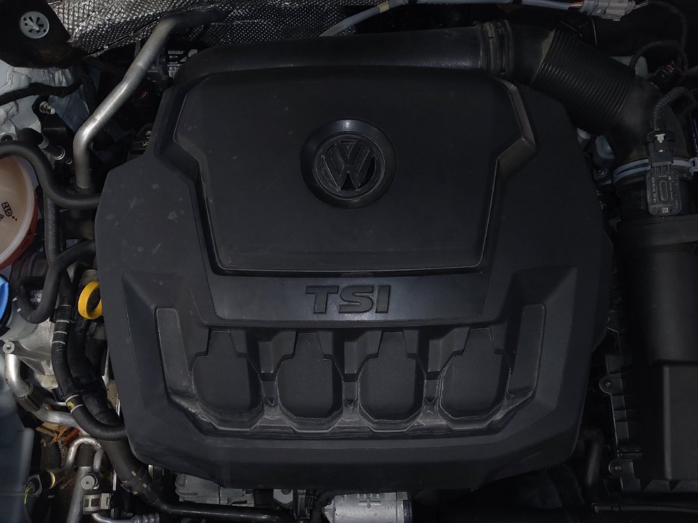 Used 2019 Volkswagen Beetle 2.0T S FWD image 30