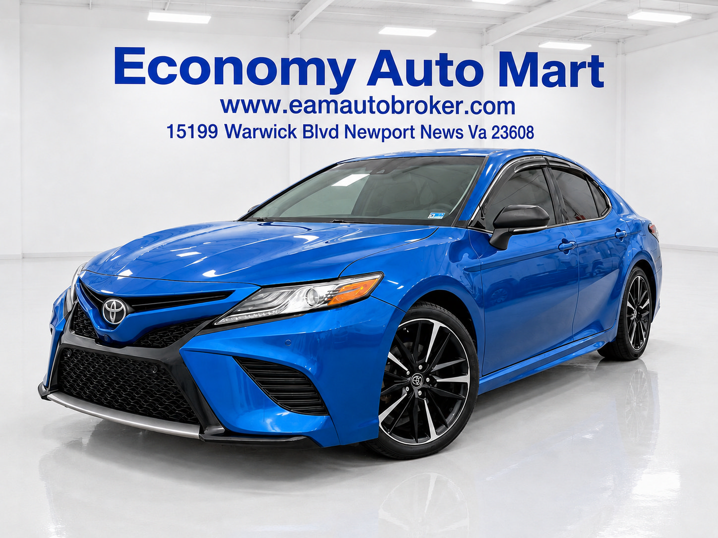 Used 2018 Toyota Camry XSE w/ Audio Package FWD image 1