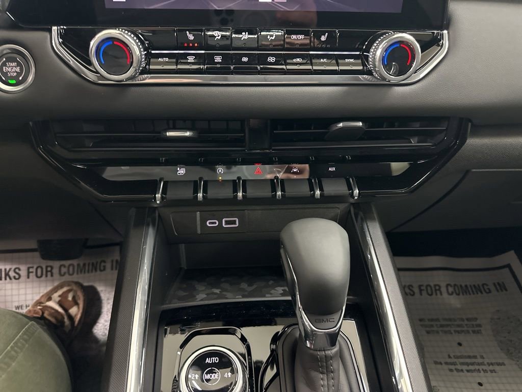 New 2026 GMC Canyon Elevation w/ Convenience Package image 35