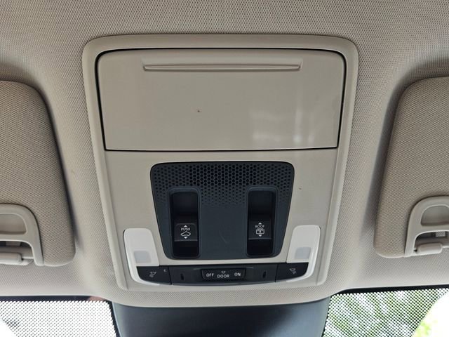 Certified 2025 Honda Pilot Touring image 22