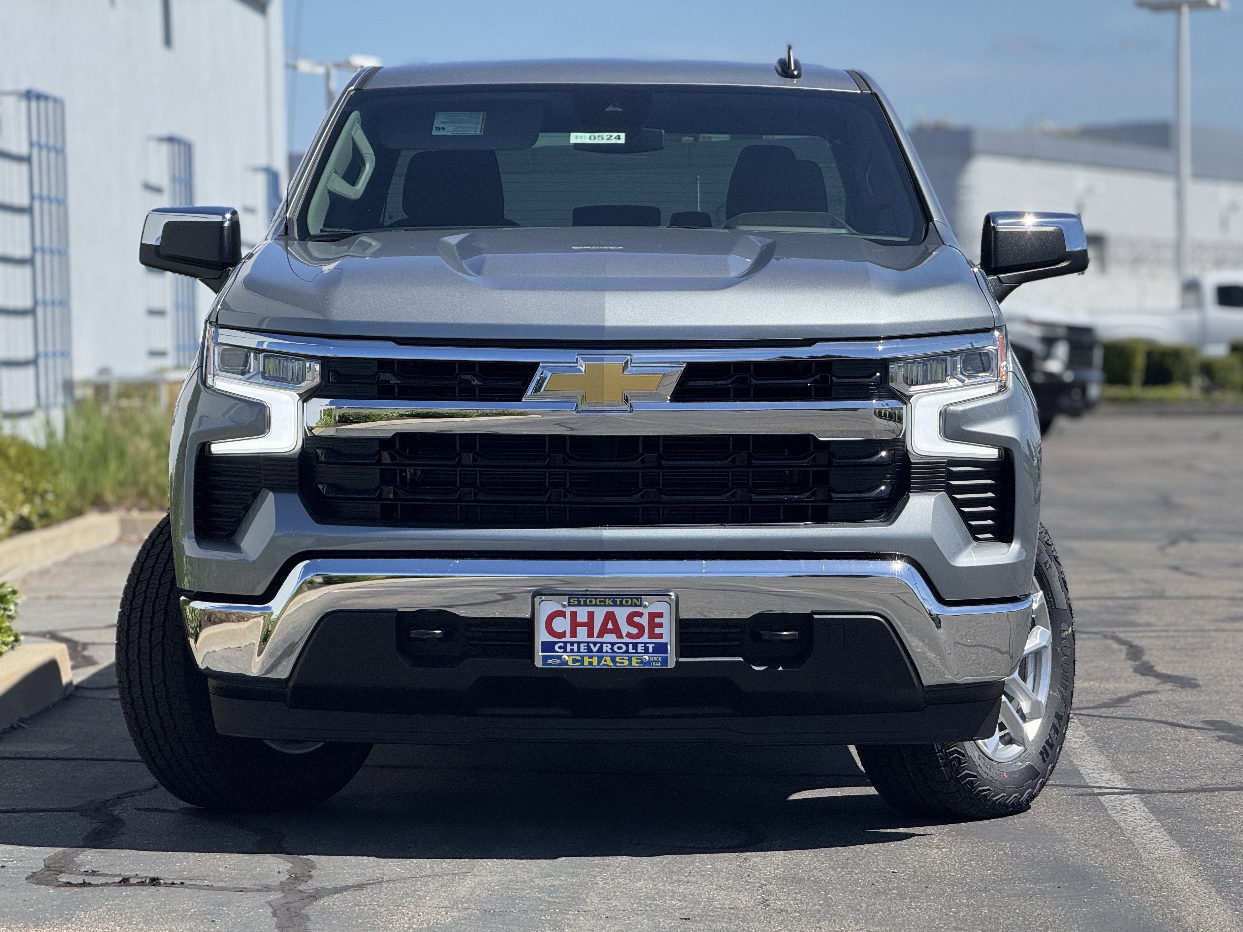 New 2026 Chevrolet Silverado 1500 LT w/ Z71 Off-Road Package AWD/4WD image 2
