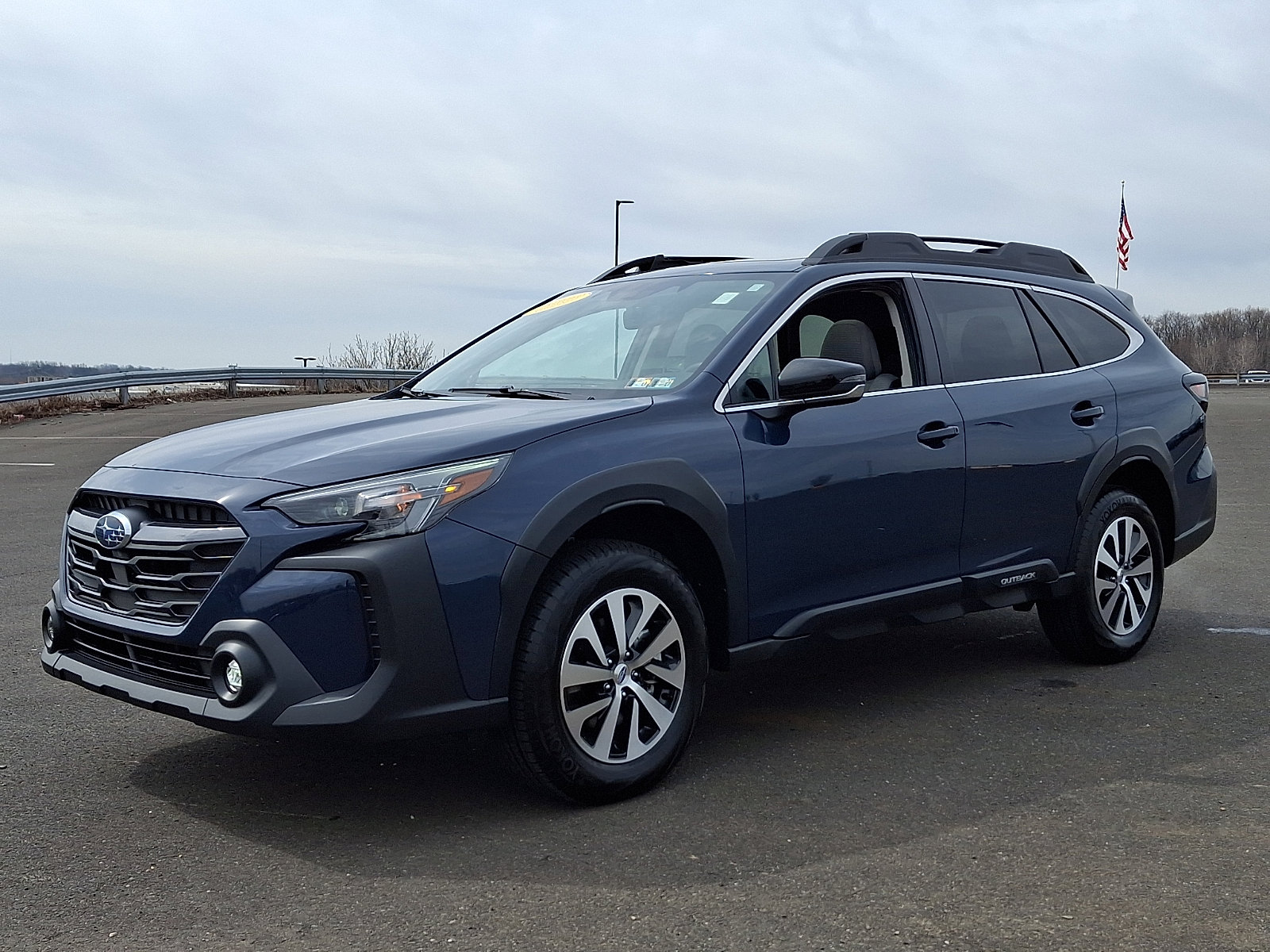 Certified 2025 Subaru Outback Premium w/ Popular Package #1A image 3