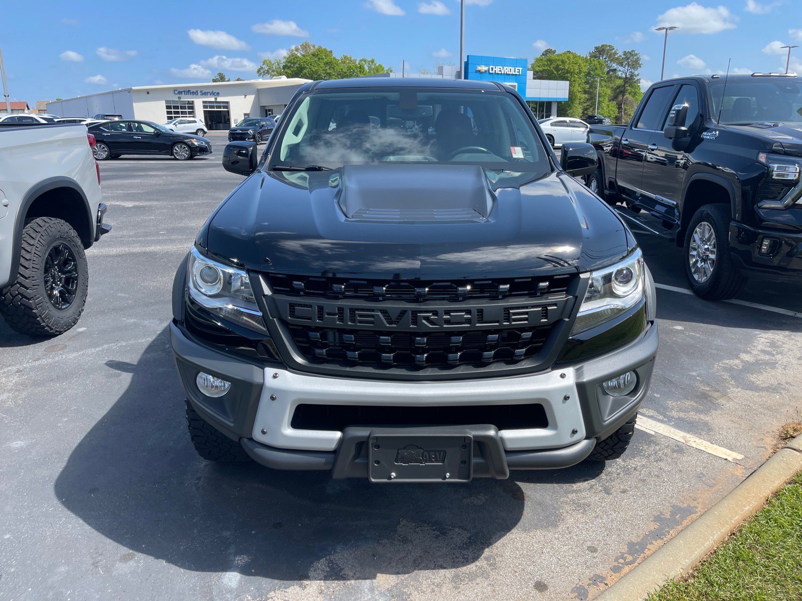Used 2022 Chevrolet Colorado ZR2 w/ Colorado ZR2 Bison Edition AWD/4WD image 2