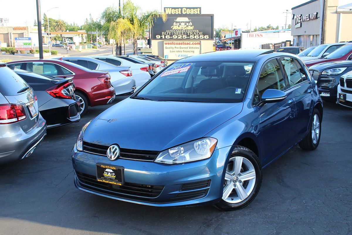 Used 2017 Volkswagen Golf Wolfsburg Edition FWD image 39