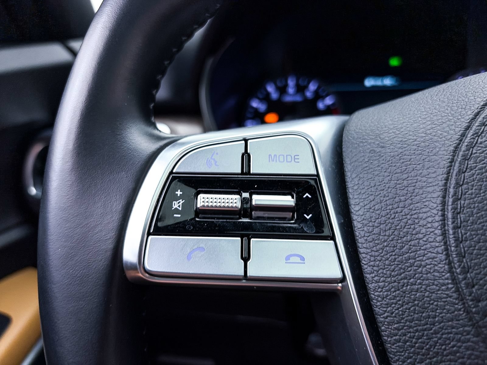 Used 2020 Kia Telluride SX FWD image 34