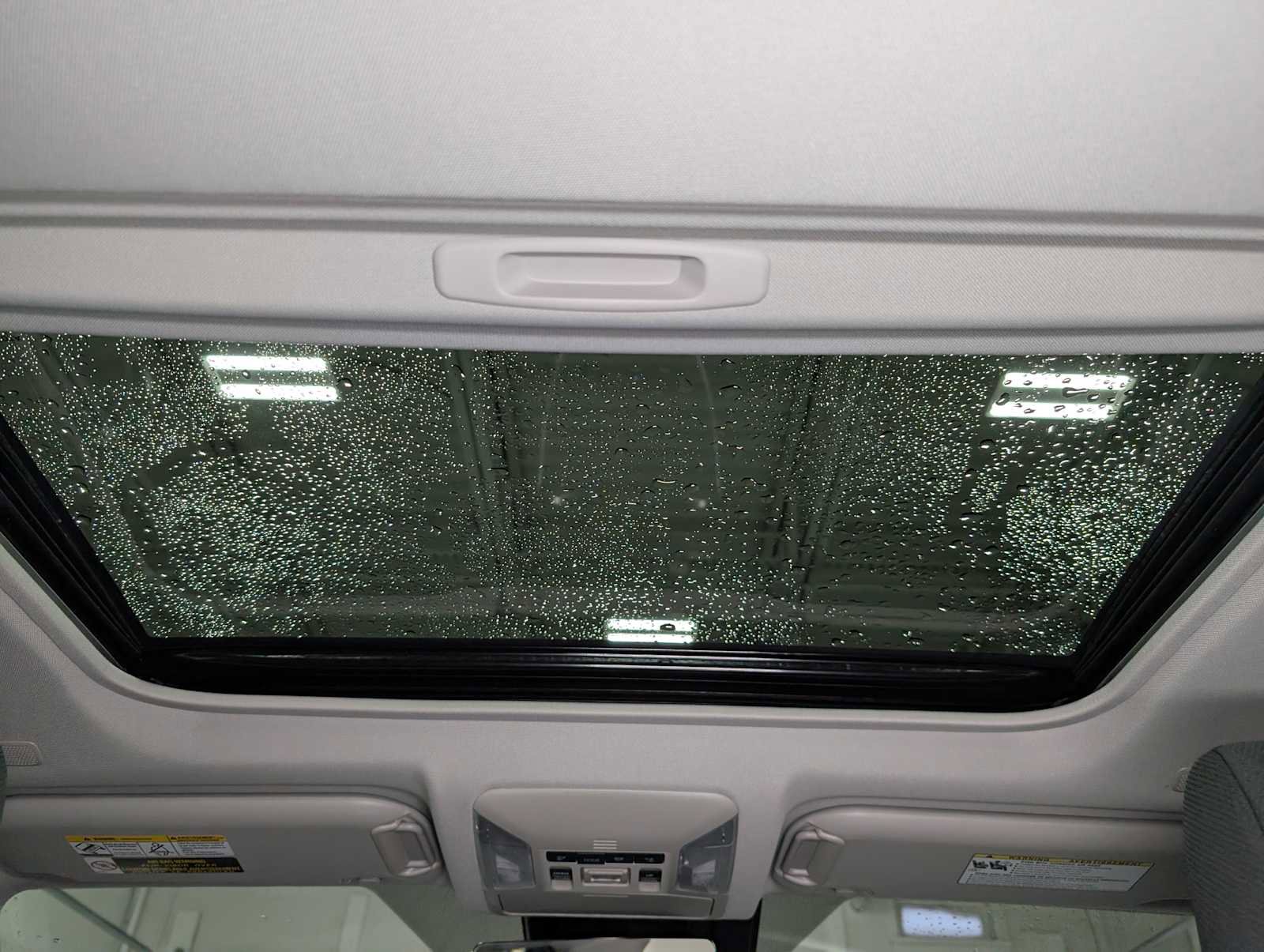 Used 2025 Toyota RAV4 XLE image 17