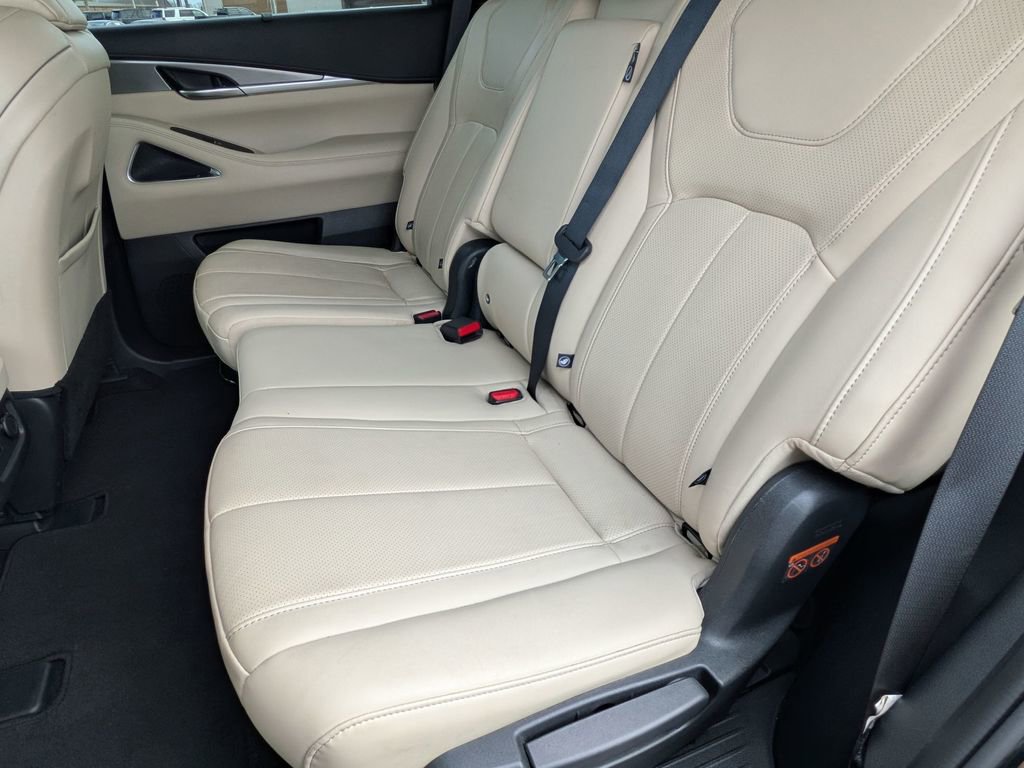 Used 2023 INFINITI QX60 Luxe w/ Vision Package image 32