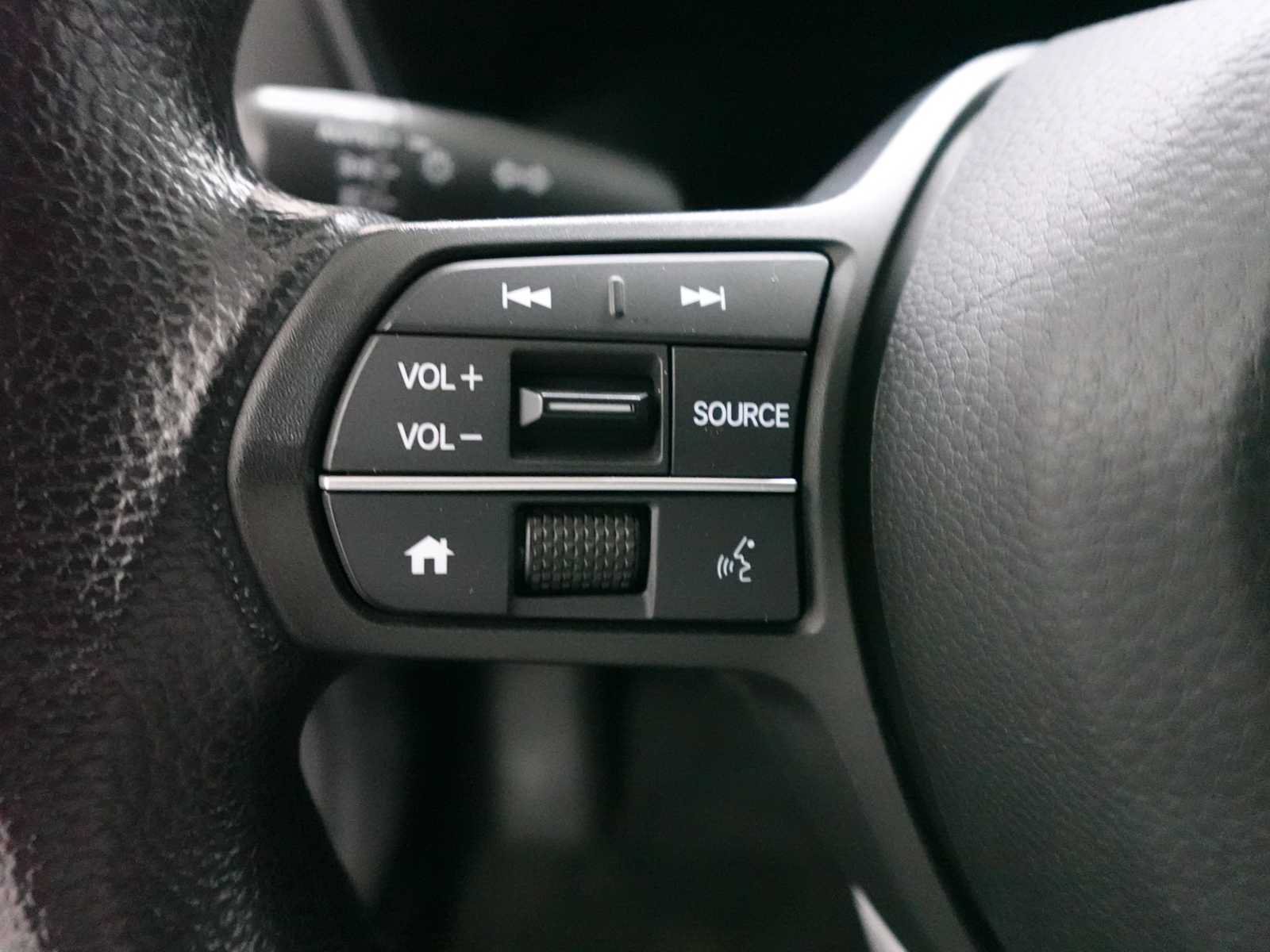 Used 2023 Honda CR-V EX image 17
