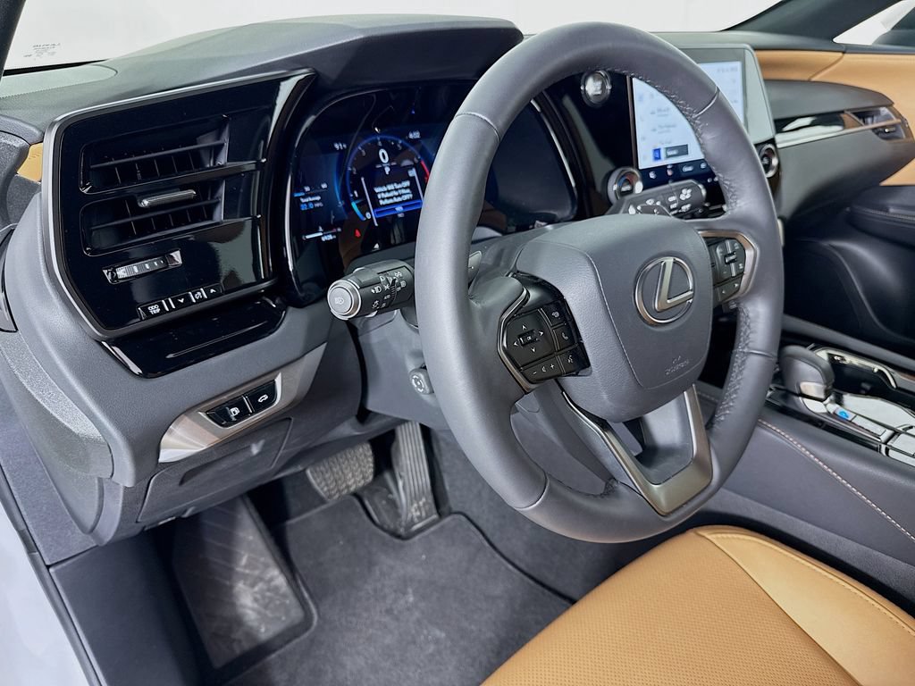 Certified 2025 Lexus RX 350 FWD image 9