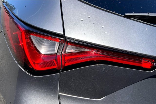 Certified 2024 Acura MDX SH-AWD w/ Technology Package image 29