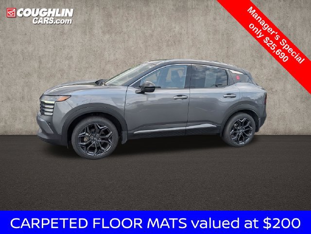 Certified 2025 Nissan Kicks SR AWD/4WD image 5