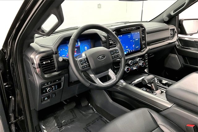 Used 2024 Ford F150 Lariat image 12