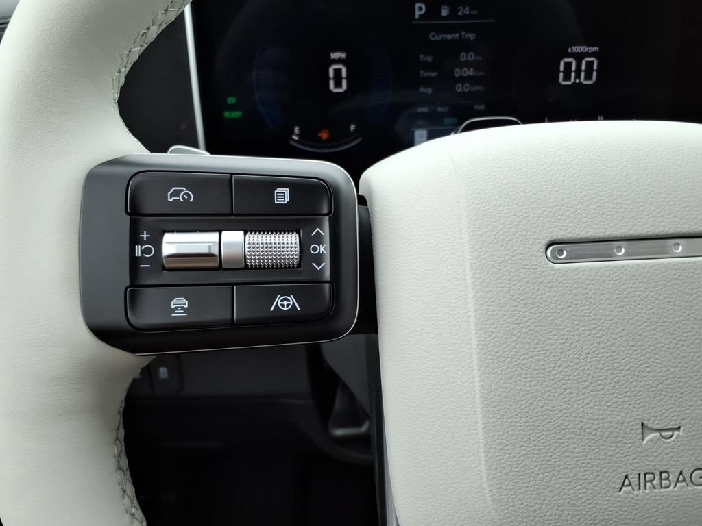 New 2026 Hyundai Santa Fe SEL FWD image 16