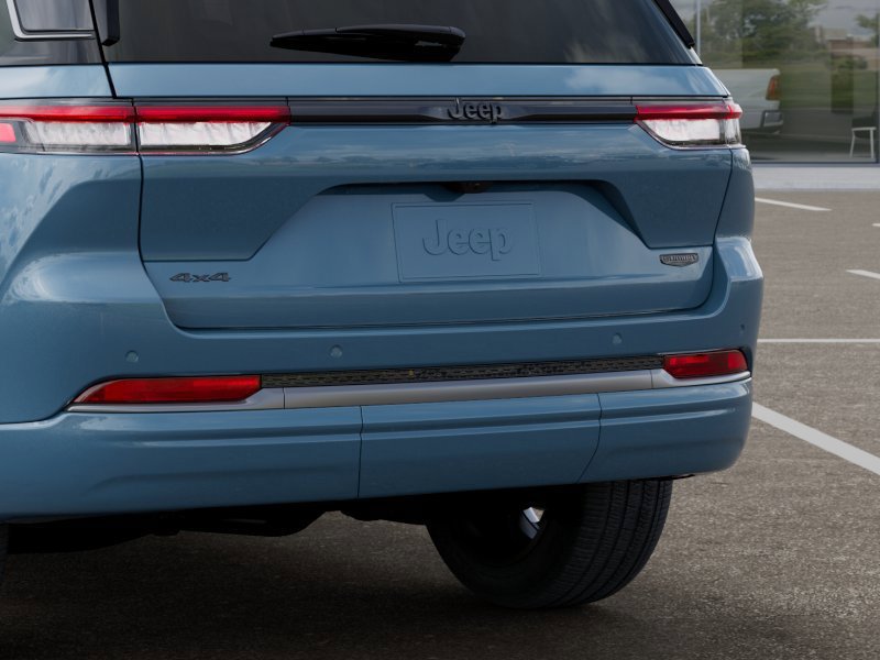 New 2027 Jeep Grand Cherokee Summit AWD/4WD image 13